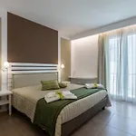 Sirius 4*
